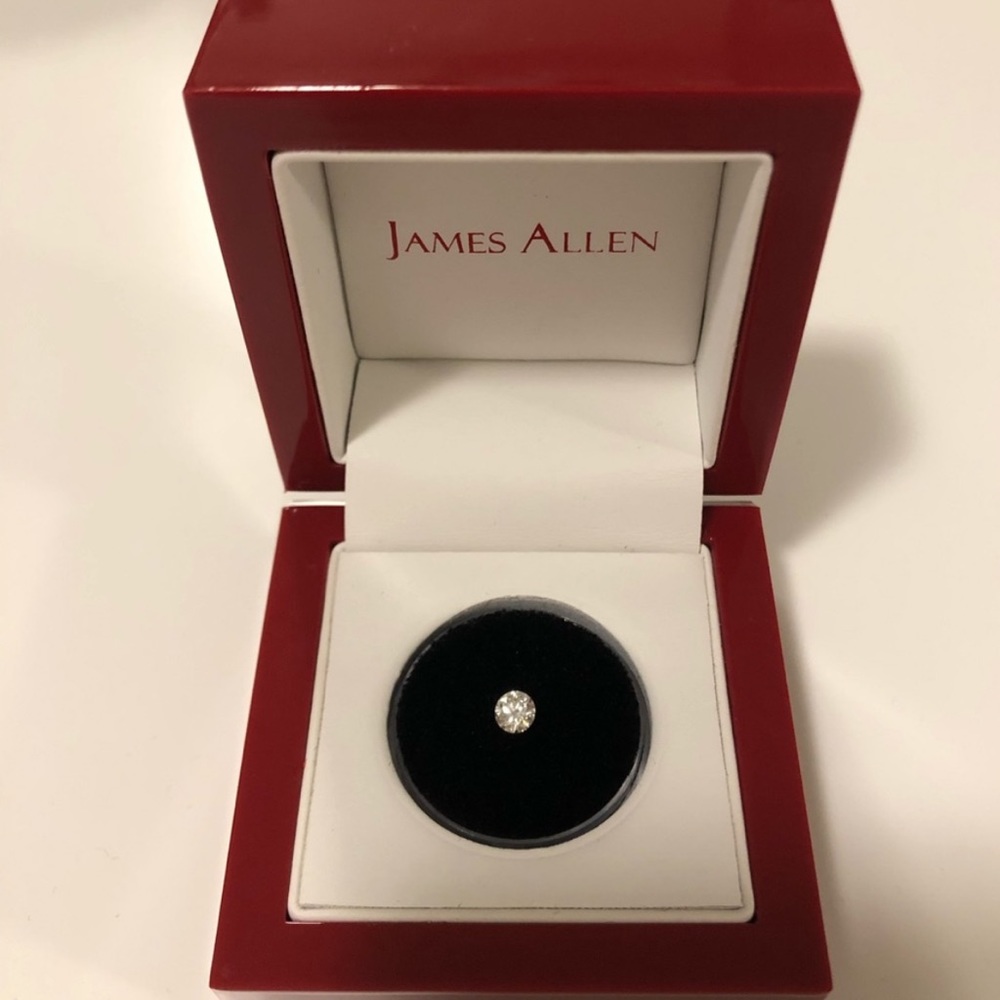 Flawless Natural Diamond, .35ct Round Brilliant